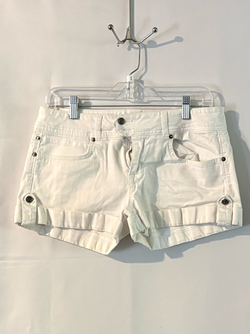 life in progress White Denim Low-Rise Jean Shorts